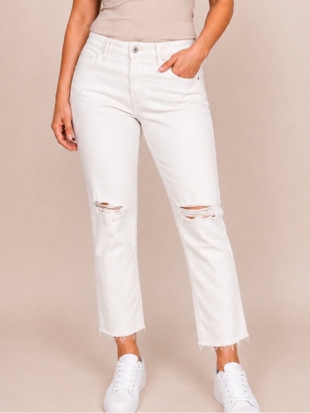 INC International Concepts White High Rise, Relaxed Fit, Cropped, Ripped Jeans
